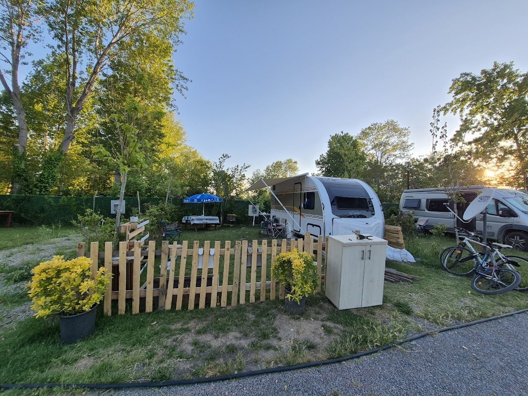 inci karavan camping